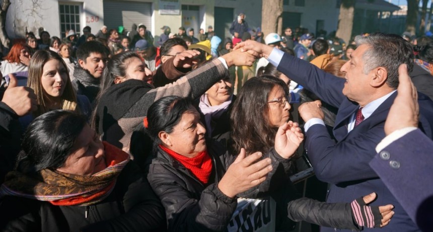 Con un multitudinario acompa&ntilde;amiento, Nediani brind&oacute; el Mensaje Anual de su gesti&oacute;n enfocada en gobernar y priorizar los recursos municipales