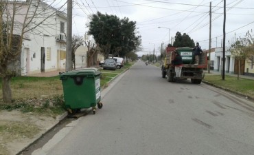 M&aacute;s barrios reciben contenedores como parte de la campa&ntilde;a &ldquo;La Banda limpia es m&aacute;s linda&rdquo;    