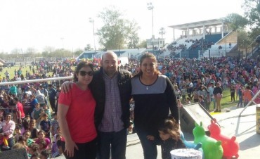 Multitudinario festejo del D&iacute;a del Ni&ntilde;o en el Club  Sarmiento