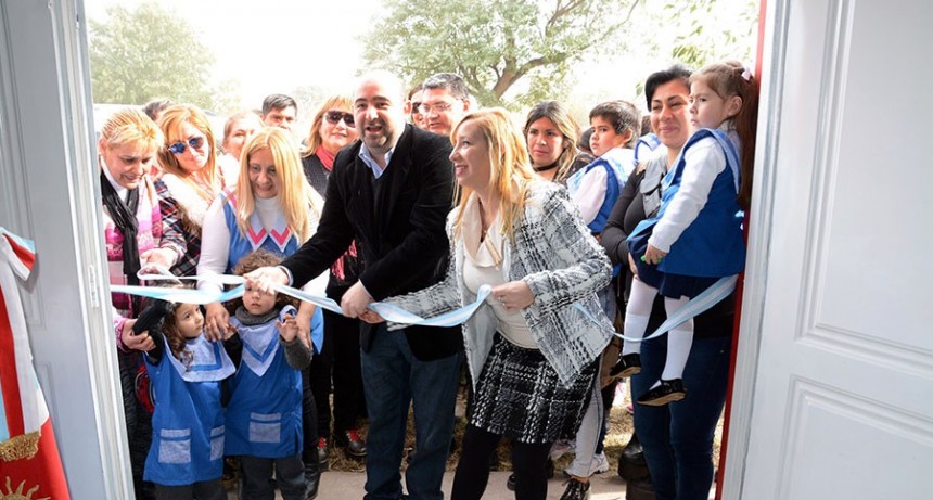 Mirolo habilit&oacute; nuevas instalaciones del Jard&iacute;n Municipal N&ordm;10 del barrio Villa Elena