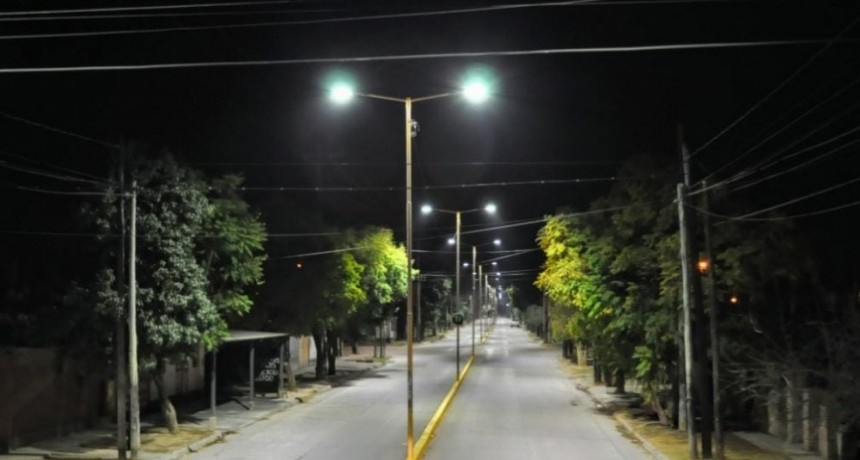 LA COMUNA CONTIN&Uacute;A CON EL PLAN DE RECONVERSI&Oacute;N LUM&Iacute;NICA LED EN DIFERENTES SECTORES DE LA CIUDAD