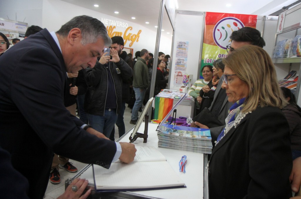  La Banda prepara la 2° Edición de la Feria del Libro Municipal de La Banda “Entre rieles y letras”