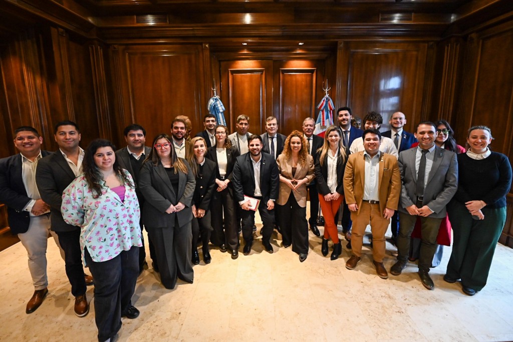 Zamora y Suárez se reunieron con jóvenes referentes de la Mesa Nacional de Came