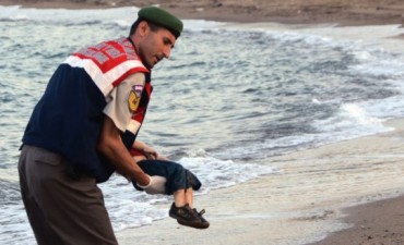 El niño migrante que perturba al mundo se llamaba Aylan Kurdi y tenía tres años