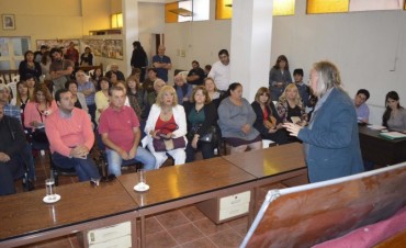  Positiva reuni&oacute;n informativa por el hist&oacute;rico Alto Nivel