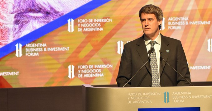 "A fin de a&ntilde;o despega la econom&iacute;a"