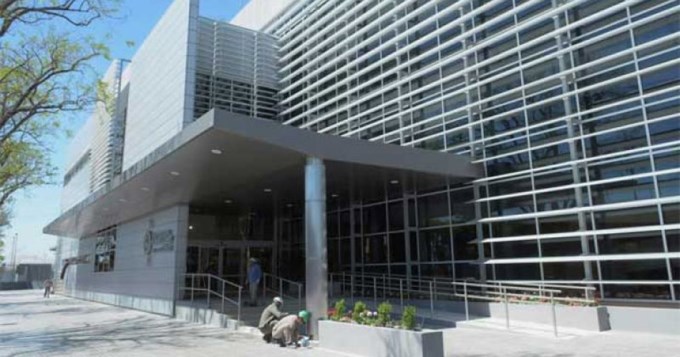 Falsos polic&iacute;as le robaron, golpearon y violaron