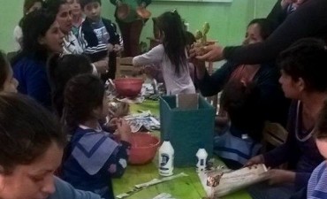 Desarrollo Social y Pol&iacute;ticas Sanitarias dict&oacute; un taller sobre reciclado de papel  