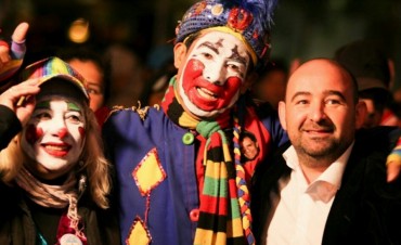  Dos noches a pura magia con artistas de gran nivel que le cantaron a La Banda