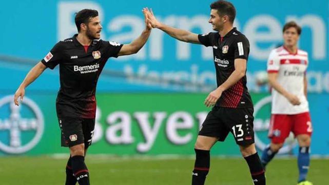 Alario debut&oacute; con un gol y una asistencia en la Bundesliga