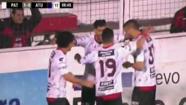 Patronato madrug&oacute; al Decano, es l&iacute;der con Boca y River