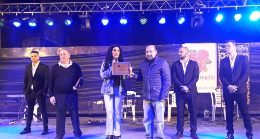 Las danzas del mundo deslumbraron en el escenario del club Sarmiento