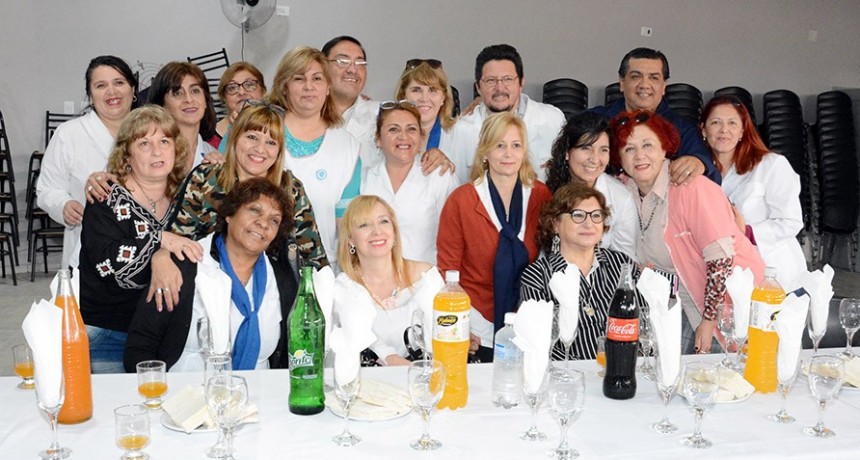 El municipio agasaj&oacute; a los docentes de la Escuela Primaria Municipal