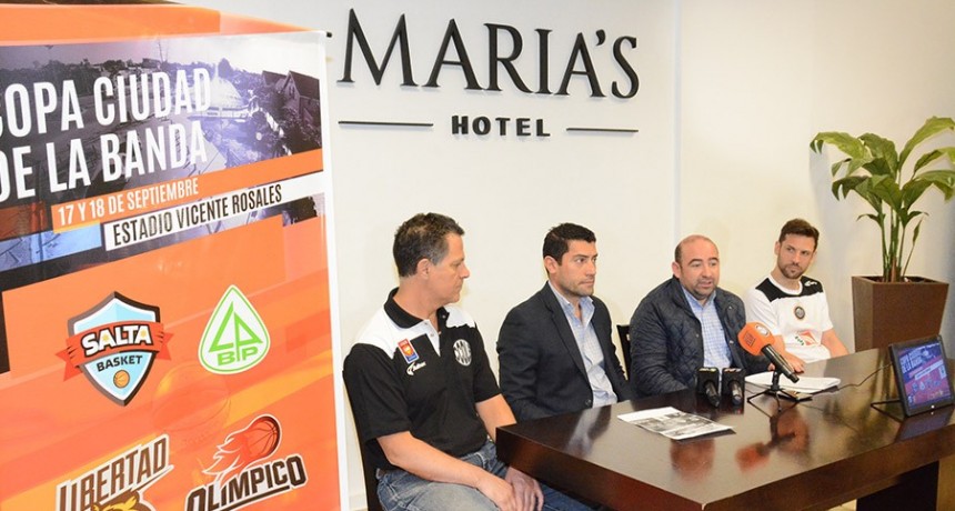 El intendente Mirolo invit&oacute; al cuadrangular de b&aacute;squet &ldquo;Copa Ciudad de La Banda&rdquo;