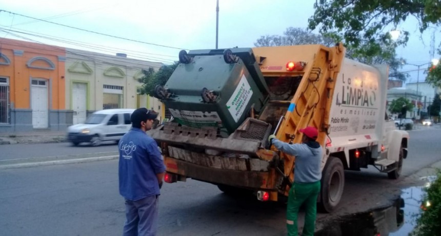 Destacan la normal prestaci&oacute;n de servicios municipales a pesar del paro