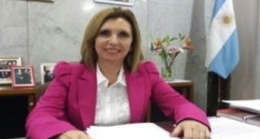 Importante Lanzamiento de un Banco Rojo propuesto por la Concejal Ana Corradi