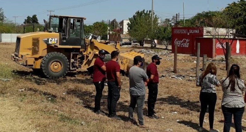  La comuna trabaja en la recuperaci&oacute;n de espacios usurpados