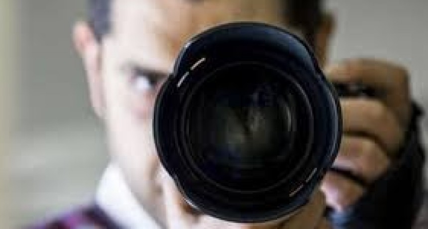 CORRADI PRESENT&Oacute; CONCURSO FOTOGR&Aacute;FICO BANDE&Ntilde;O EN EL HCD DE LA BANDA