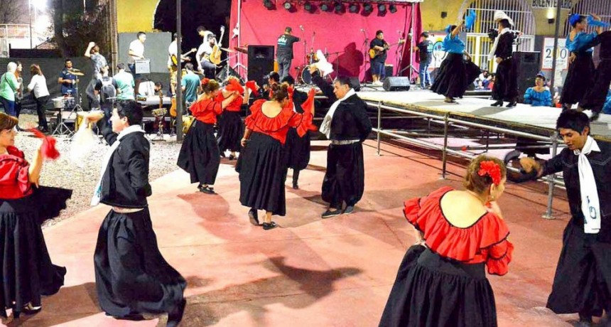  Con escenarios alternativos y una feria artesanal inician las festividades por el 111° Aniversario de La Banda 