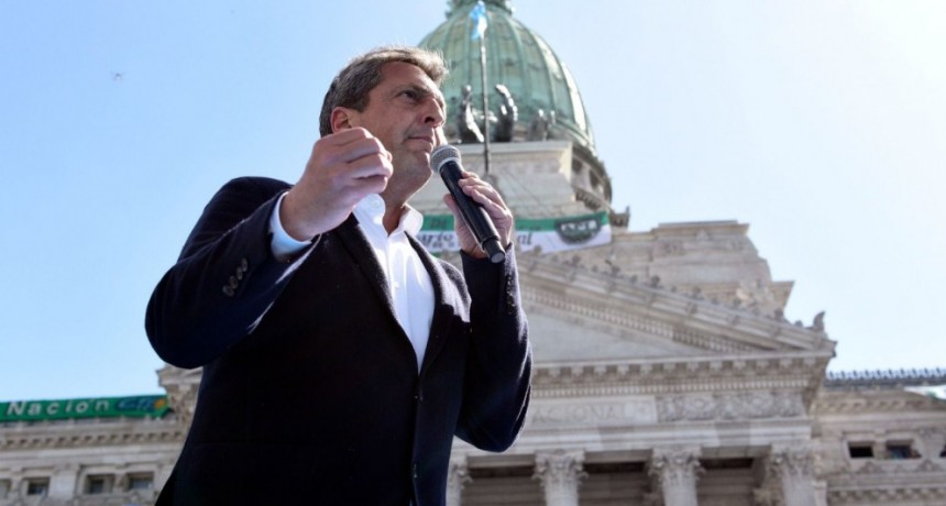 MASSA JUNTO A LOS TRABAJADORES TRAS LA ELIMINACIÓN DEL IMPUESTO A LAS GANANCIAS: “VIENE UN TIEMPO NUEVO, VIENE UN TIEMPO GRANDE PARA LA PATRIA”