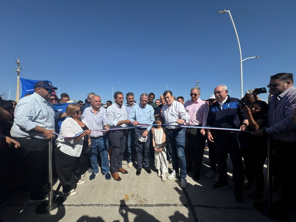 Zamora inauguró la nueva costanera Juan Francisco Borges en el margen izquierdo del Río Dulce