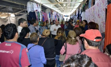  El intendente arrib&oacute; a un acuerdo para el traslado de los feriantes a la Av. San Mart&iacute;n