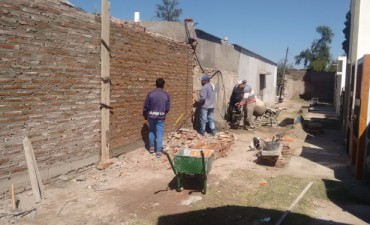 ontin&uacute;an los trabajos de reformas en el cementerio La Misericordia