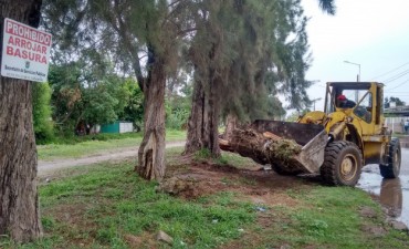 Aumentan los trabajos de desmalezamiento por la &eacute;poca estival