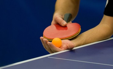 El tenis de mesa se suma a las dem&aacute;s disciplinas que se dictan en el Gimnasio Municipal 