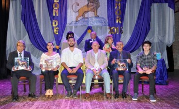 El Cine Teatro Renzi se engalan&oacute; con la entrega de Le&oacute;n y Leo de Honor 2016