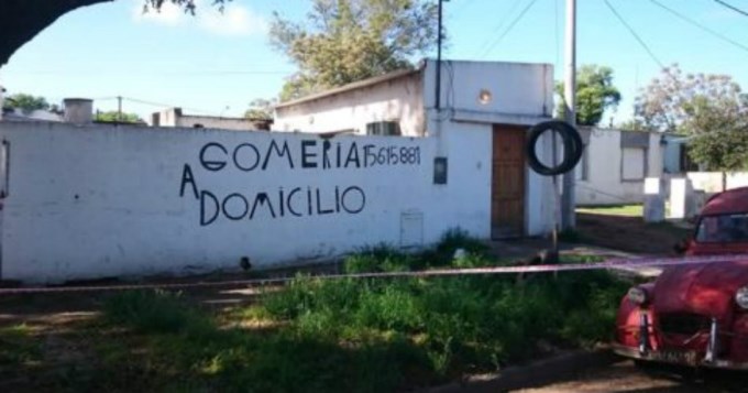 Masacran a golpes y pu&ntilde;aladas a gomero