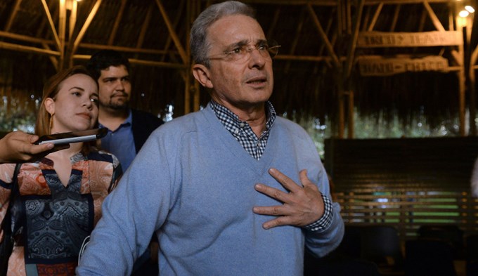 Tras el No, Uribe propone idear un nuevo pacto nacional