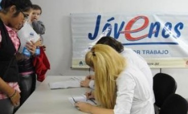 La Oficina de Empleo organiza entrevistas de trabajo para beneficiarios de planes sociales