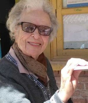 Abuelas de 96 y 100 a&ntilde;os fueron a votar
