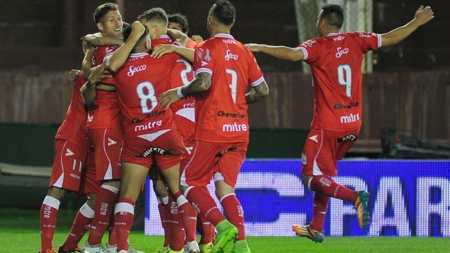 El Gallito cant&oacute; fuerte y chocar&aacute; con River por un lugar en la final