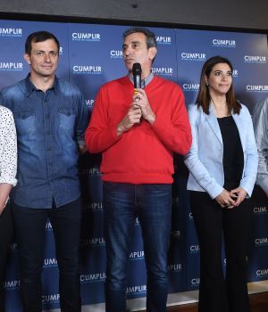 "Empezamos a construir una alternativa al gobierno de cara al 2019"