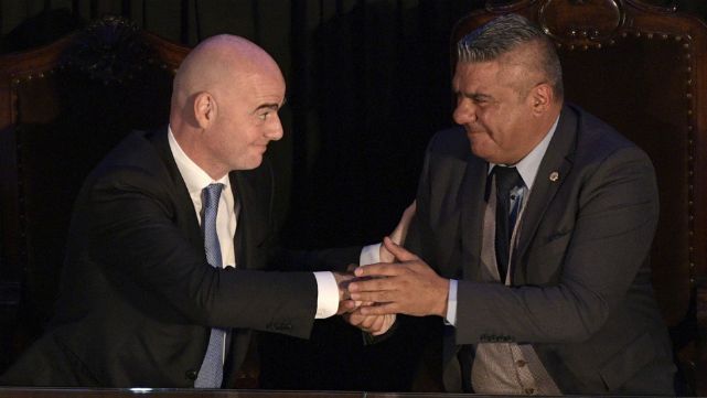 Infantino: "La nueva FIFA necesita una AFA fuerte"