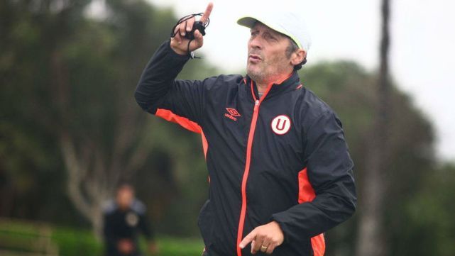 Ins&oacute;lito: &iexcl;Troglio pide que no tengan sexo! 