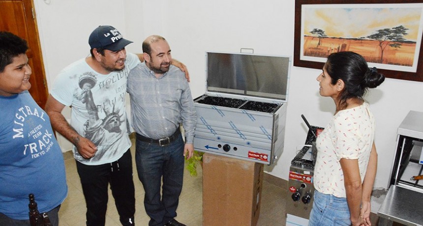  El programa &ldquo;Emprendiendo Sue&ntilde;os&rdquo; sigue brindando oportunidades a los bande&ntilde;os