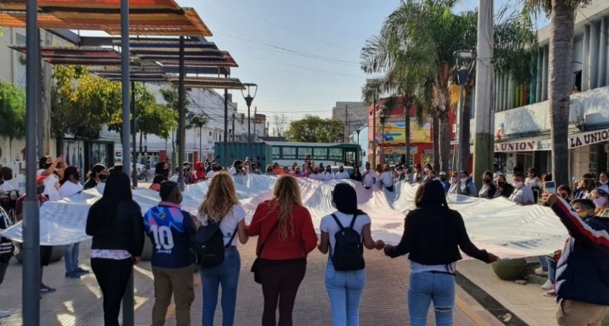 LA BANDA FUE ESCENARIO DEL &ldquo;BANDERAZO POR LA MEMORIA TRANS&rdquo;