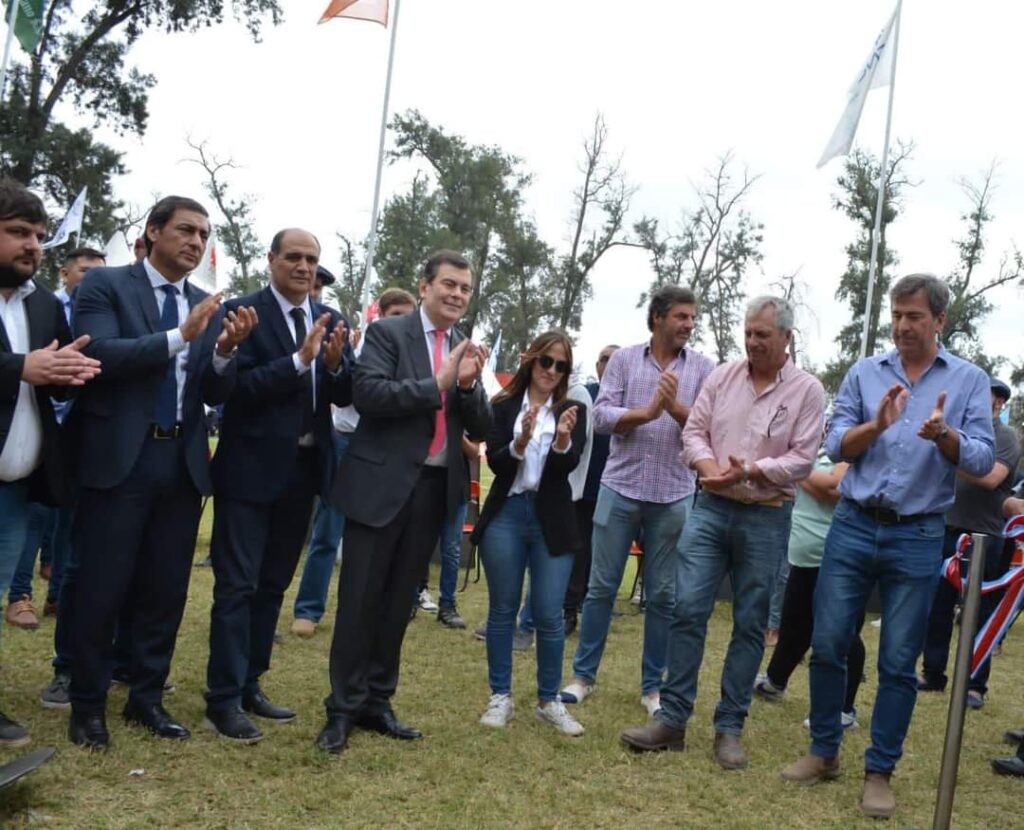 El gobernador Zamora dejó inaugurada la 16° Expo Bra 2023 en el vivero San Carlos