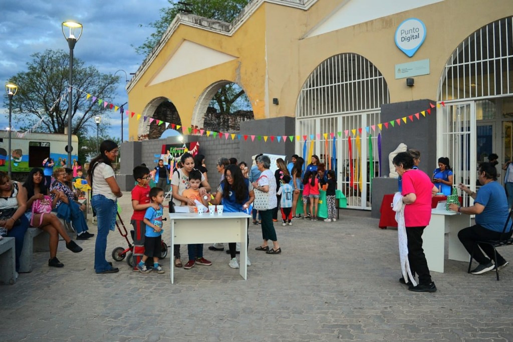 Se desarrolló con éxito la Kermes Familiar en La Casa del Bicentenario 