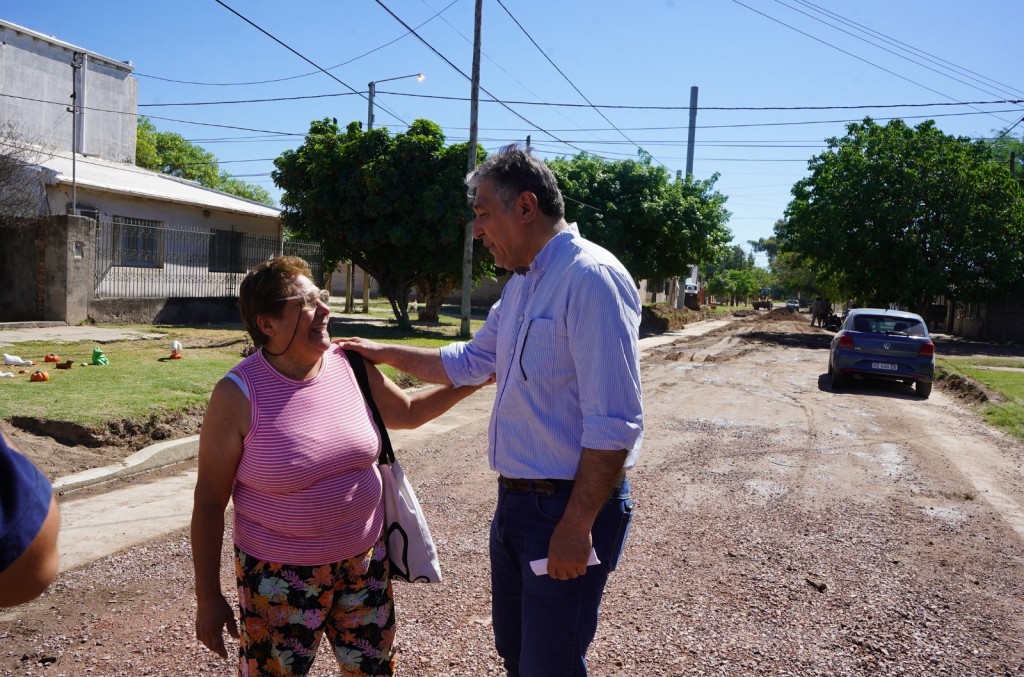 El intendente Nediani avanza con obras de mejoramiento para el B° Lourdes