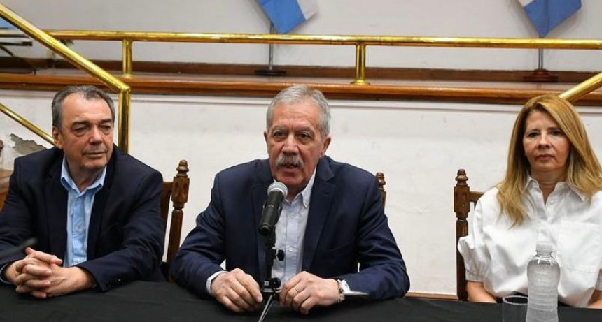 El Gobierno de la Provincia anunció el cronograma de pago de los bonos extraordinarios para planes de emergencia, tarjetas sociales y tarjetas para beneficiarios celíacos