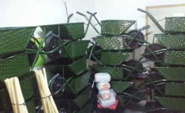 Entregan herramientas al personal de la Direcci&oacute;n de Higiene Municipal