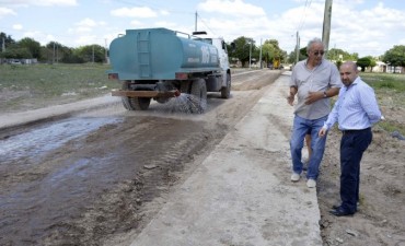 Mirolo supervis&oacute; trabajos de pavimentaci&oacute;n en el barrio La Fraternidad