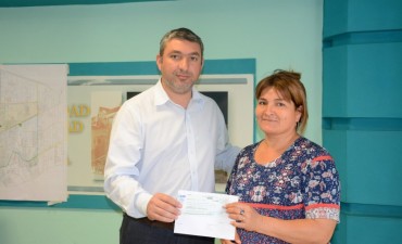 El municipio entreg&oacute; un subsidio a un vecino que necesita un trasplante