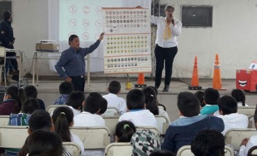 La Direcci&oacute;n de Tr&aacute;nsito realiz&oacute; una charla sobre seguridad vial en la Escuela &ldquo;Manuel L&aacute;inez&rdquo;