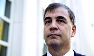 Burzaco se puso a llorar antes de volver a declarar