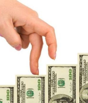 El d&oacute;lar podr&iacute;a superar los 28 pesos